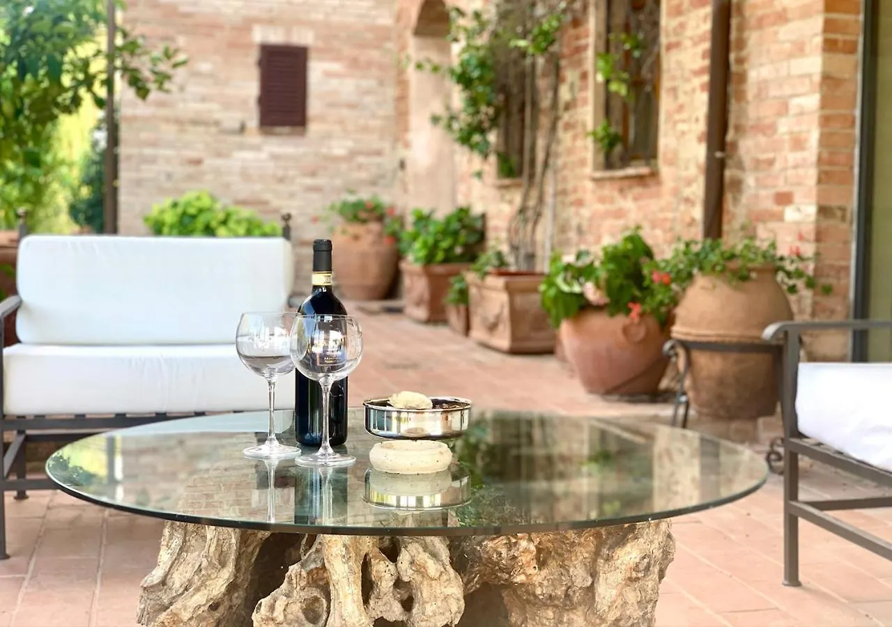 Holiday home Casa Bianca Gorgeous Tuscan Home Crete Senesi, Siena Asciano