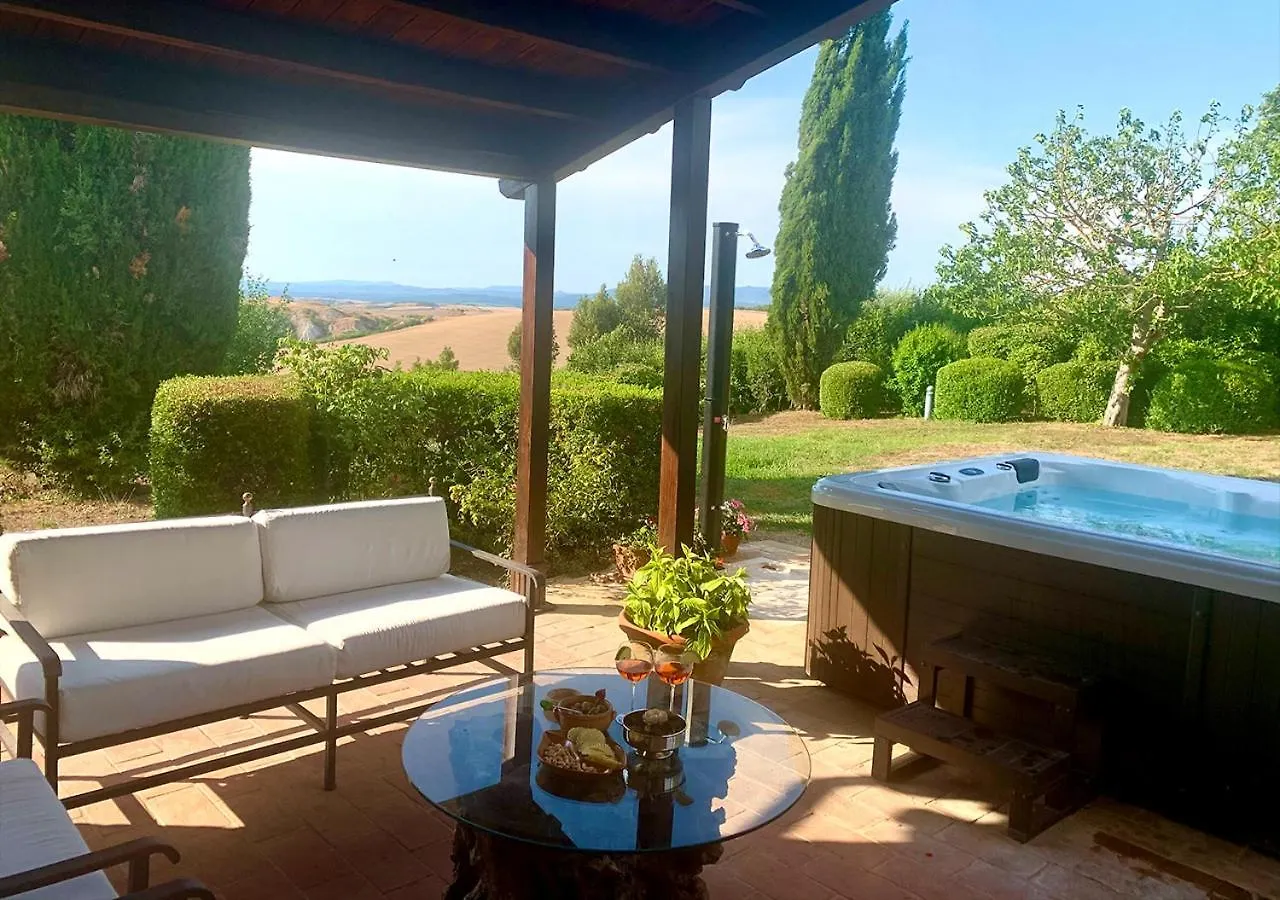 Holiday home Casa Bianca Gorgeous Tuscan Home Crete Senesi, Siena Asciano