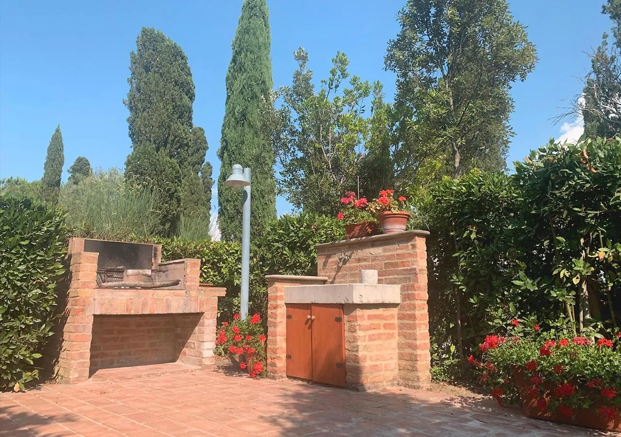 Holiday home Casa Bianca Gorgeous Tuscan Home Crete Senesi, Siena Asciano